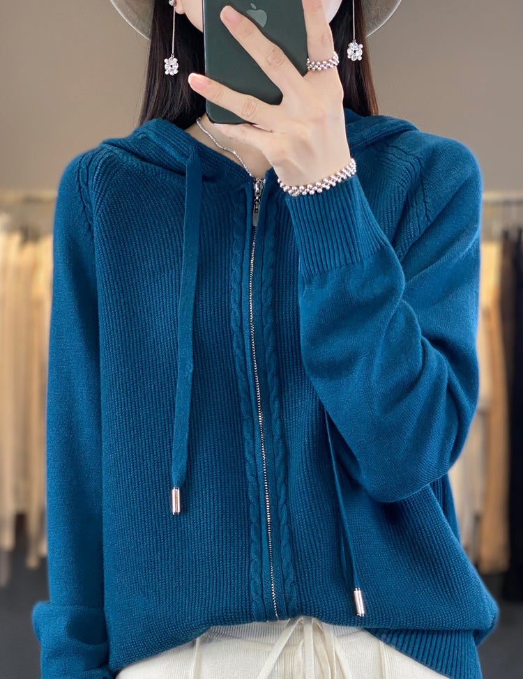 Harriet Turner | Gilet à capuche beige en maille torsadée, zippé
