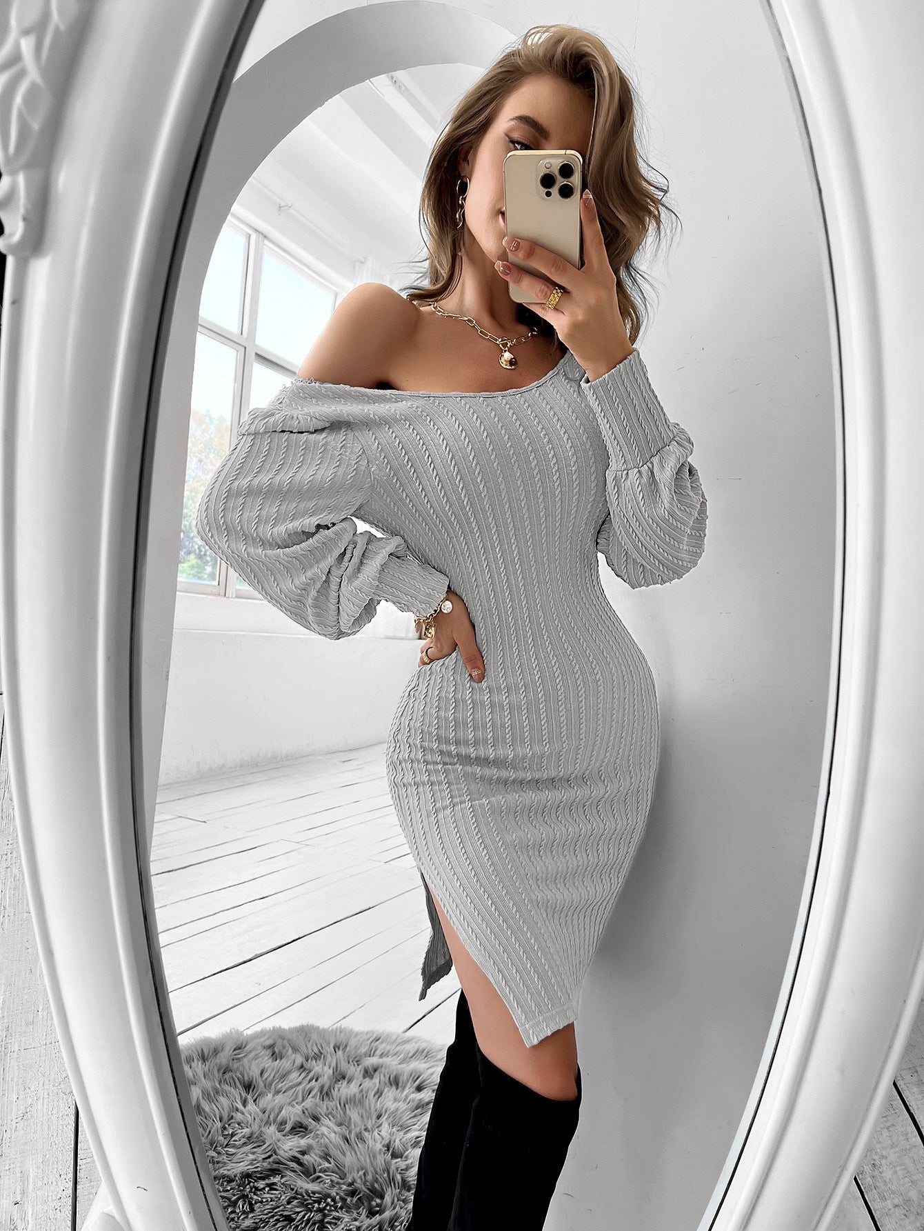 Niamh Barclay | Robe midi moulante côtelée en maille pour femme