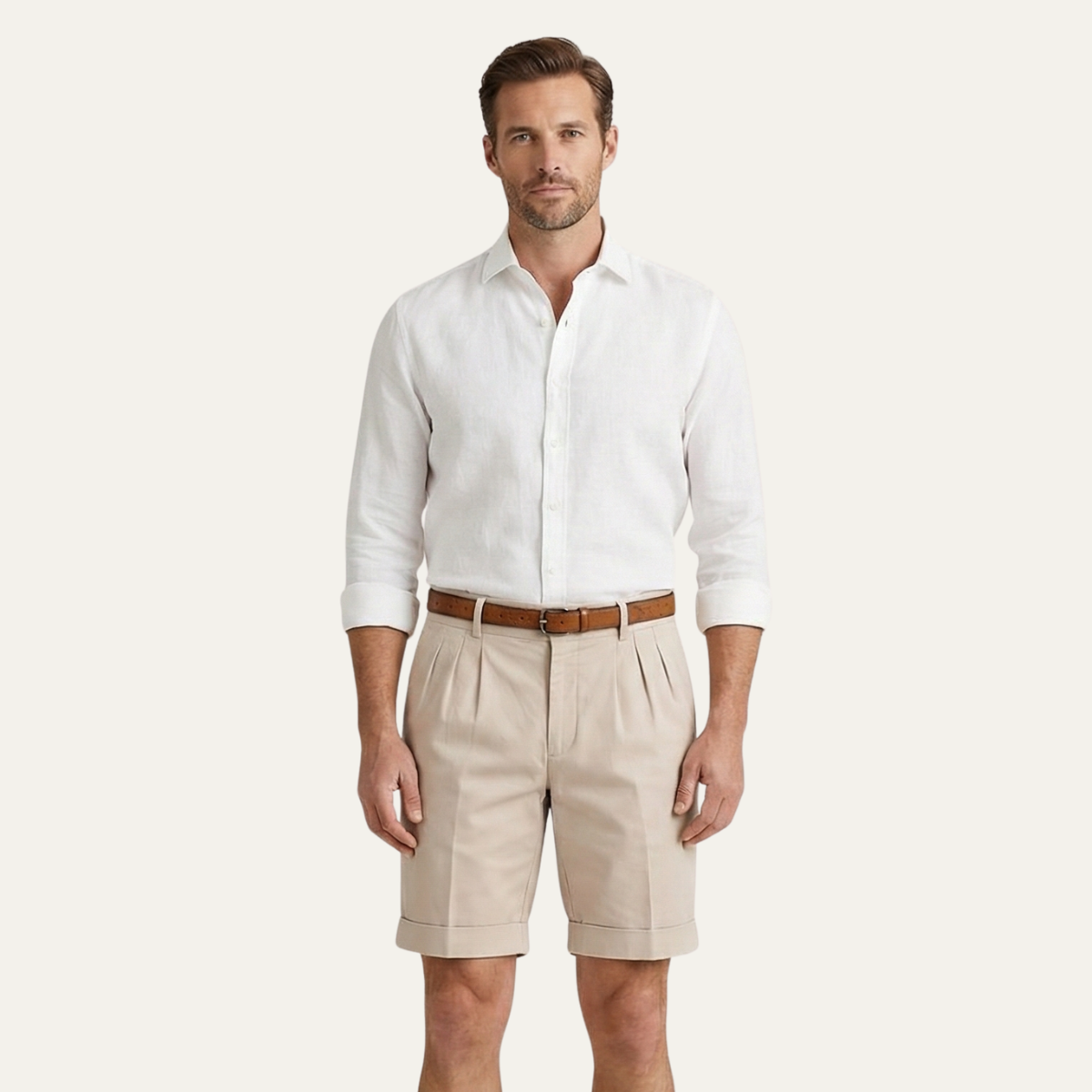 Reginald Ashford | Short chino habillé à plis couleur pierre