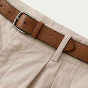 Reginald Ashford | Short chino habillé à plis couleur pierre