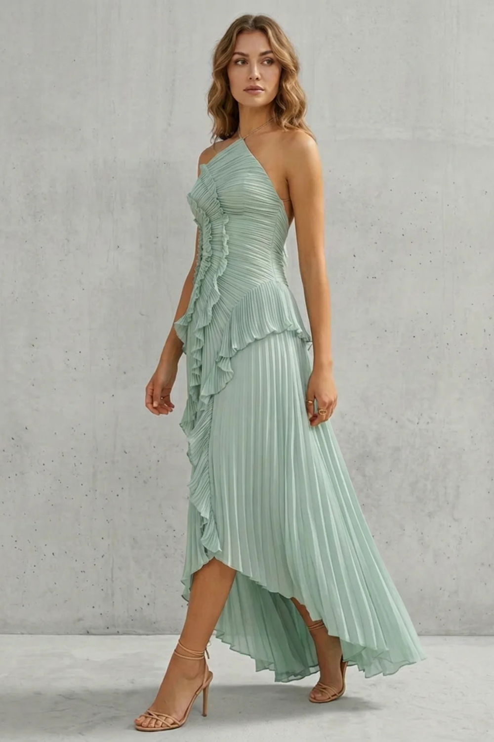 Arabella Wells | Pleated Halter Maxi Dress in Dusty Lilac
