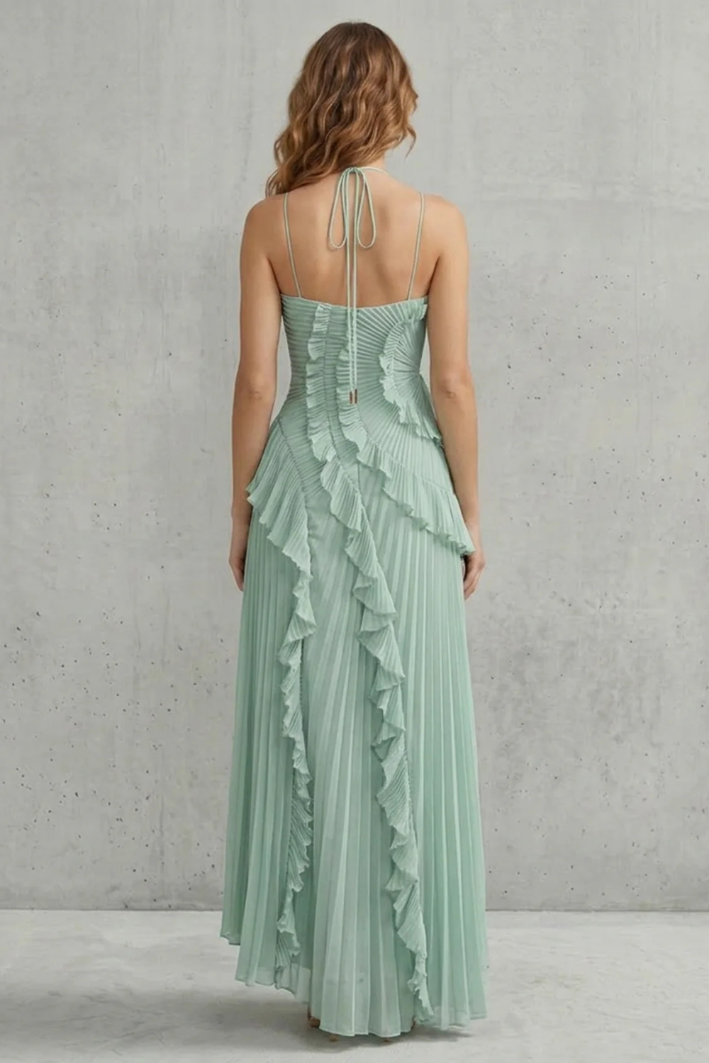 Arabella Wells | Pleated Halter Maxi Dress in Dusty Lilac
