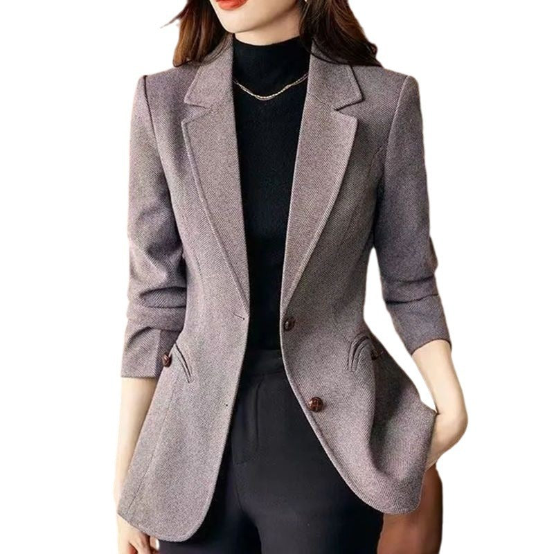 Beatrice Hall | Herringbone Wool Blazer with Tailored Fit