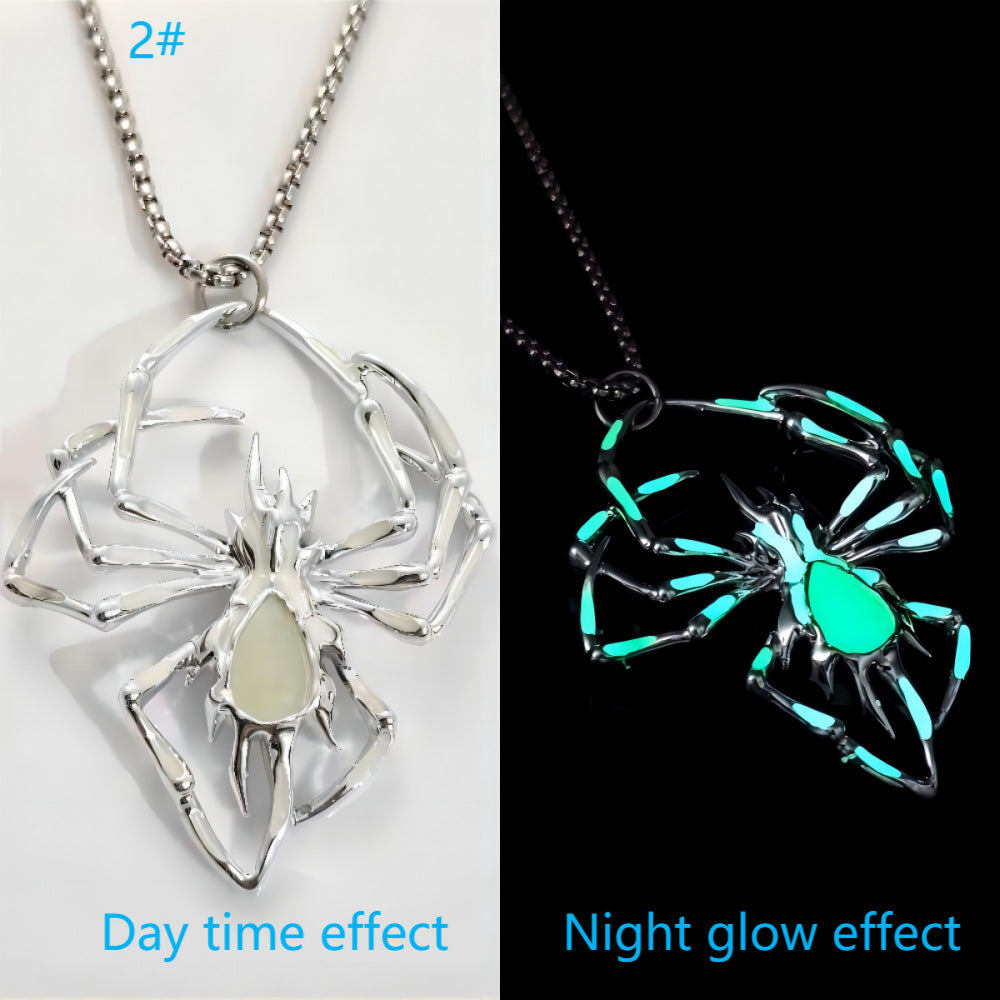 Collier d’Halloween Toile d’ombre | Araignée