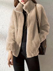 Rosie Kendall | Veste oversize zippée en fausse fourrure