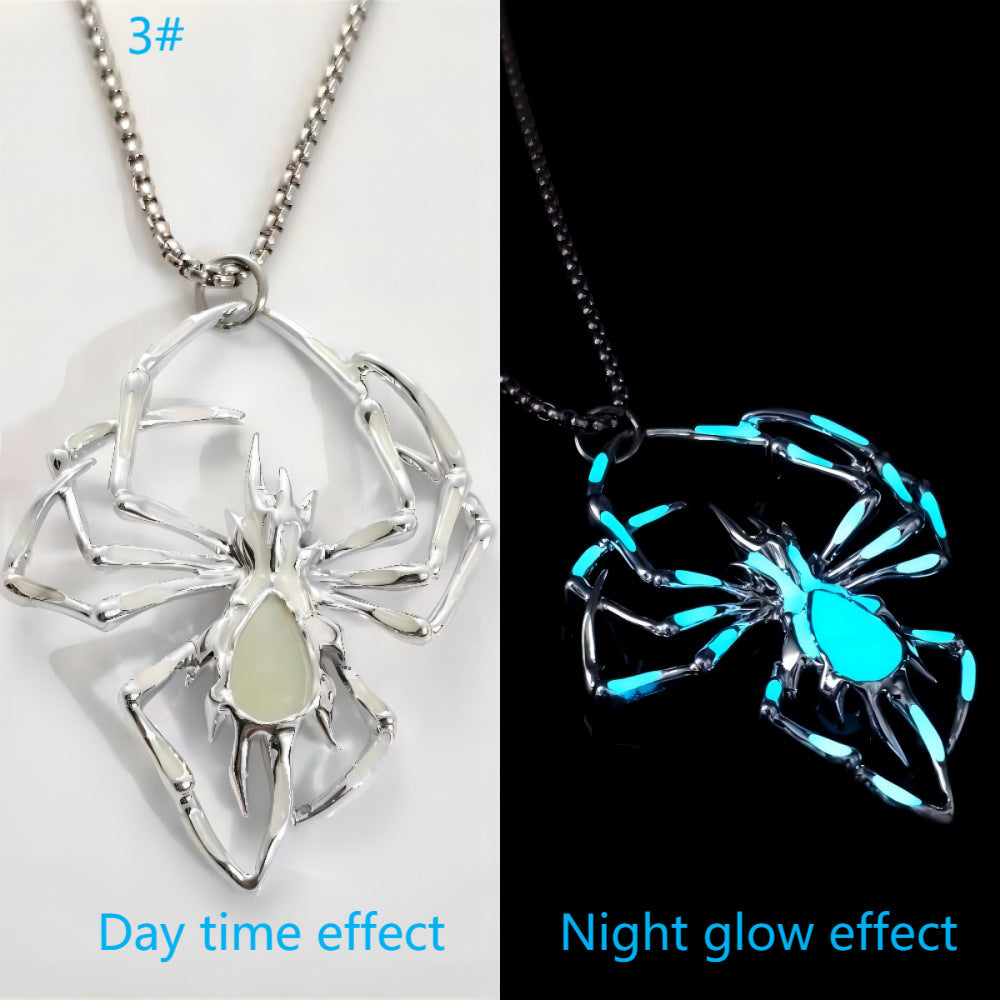 Collier d’Halloween Toile d’ombre | Araignée