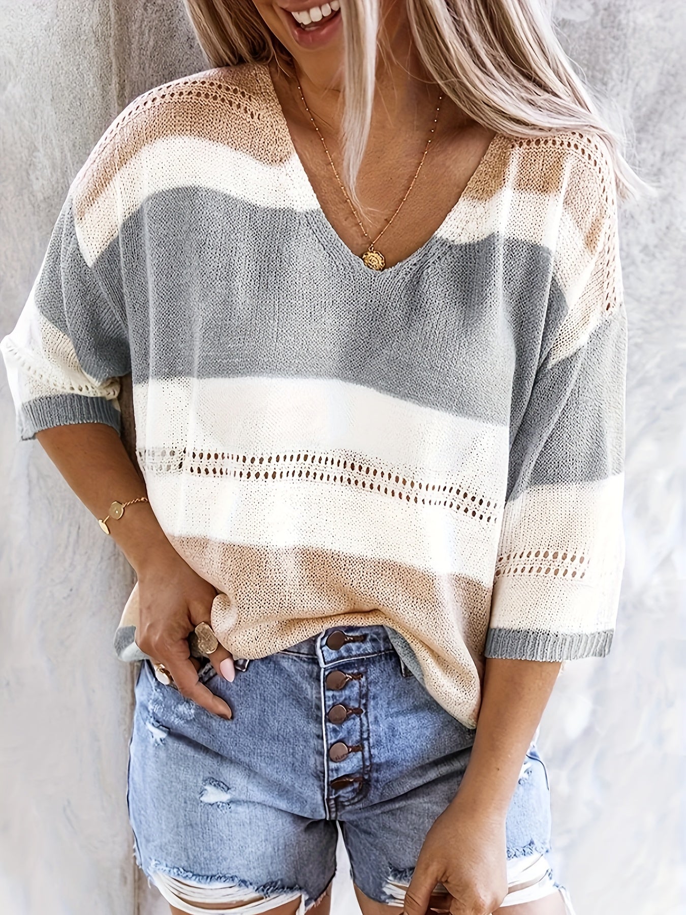 Freya Wood | Relaxed Colour-Block V-Neck Knit Top