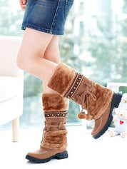 Amelia Jones | Bottes de neige en daim bordées de fourrure