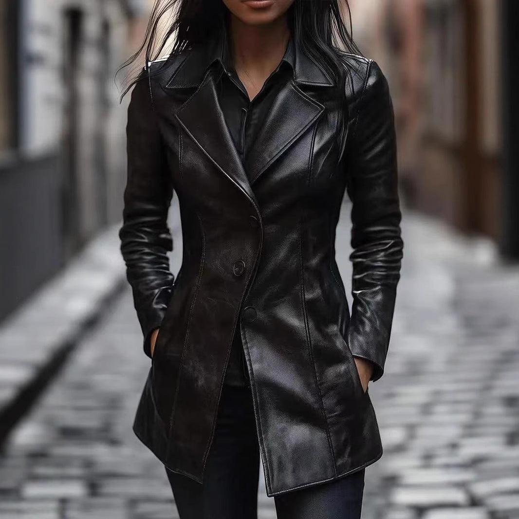 Manteau mi-long Cordelia Whitfield en similicuir PU noir