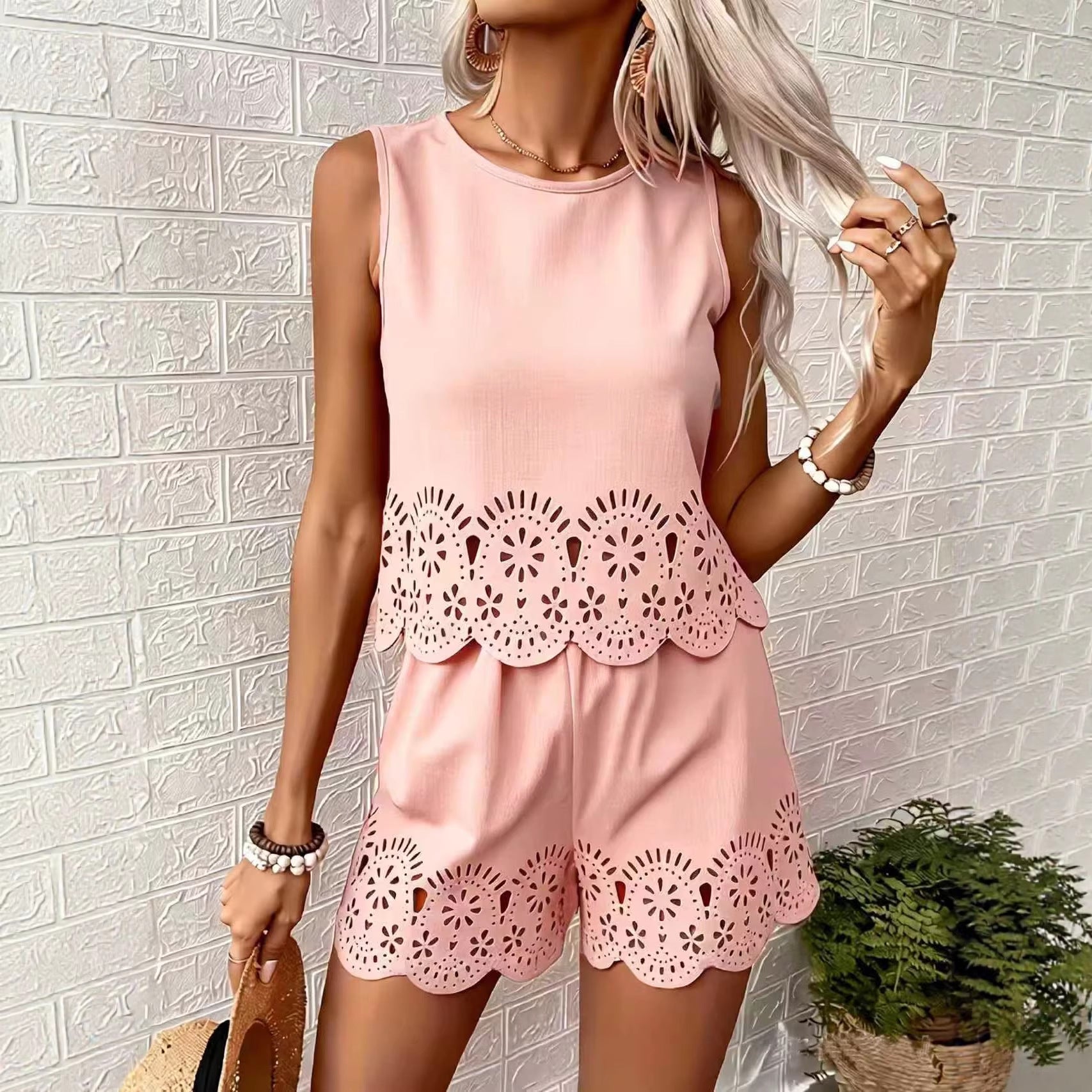 Chloe Beaumont | Broderie Two Piece Shorts Set For Women