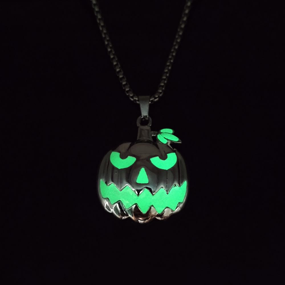 Lantern Light | Glowing Pumpkin Halloween Necklace