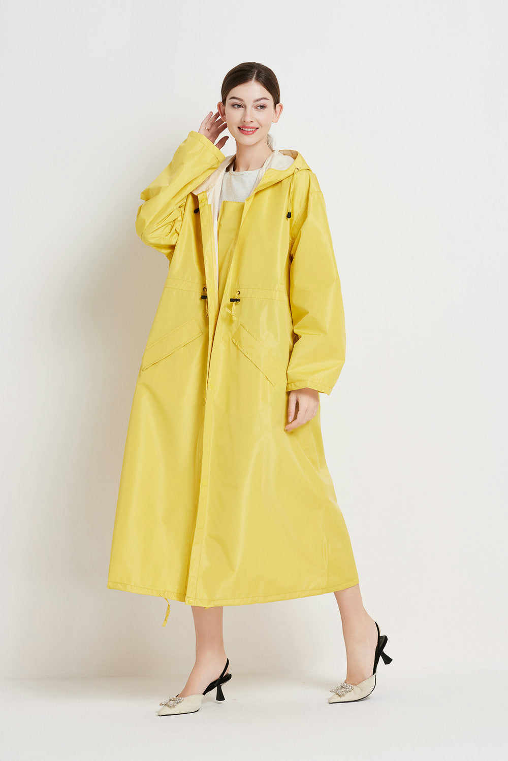 Daisy Williams | Imperméable long à capuche jaune soleil
