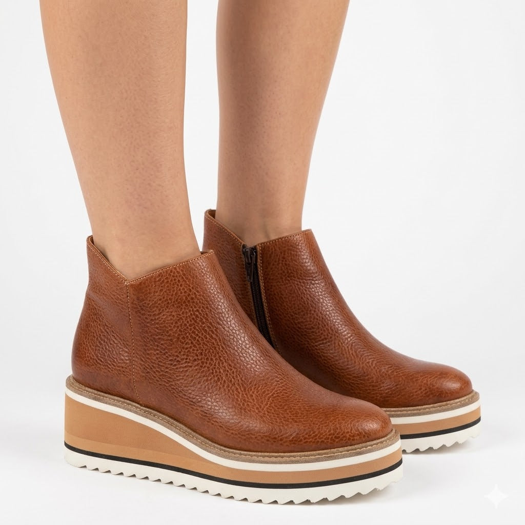 Bottines compensées à plateforme beiges avec fermeture éclair latérale, Matilda Jones