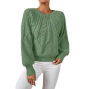 Clara Bennett | Cable Knit Crew Neck Sweater
