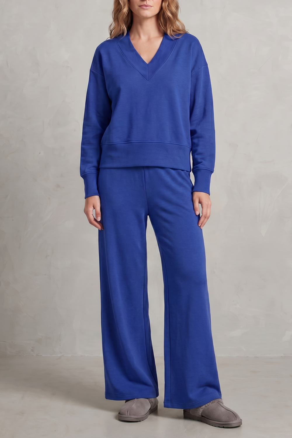 Lydia Campbell | Grey Wide-Leg Lounge Set with V-Neck Sweatshirt