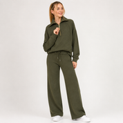 Amelia Williams | Ensemble de détente deux pièces en maille côtelée beige