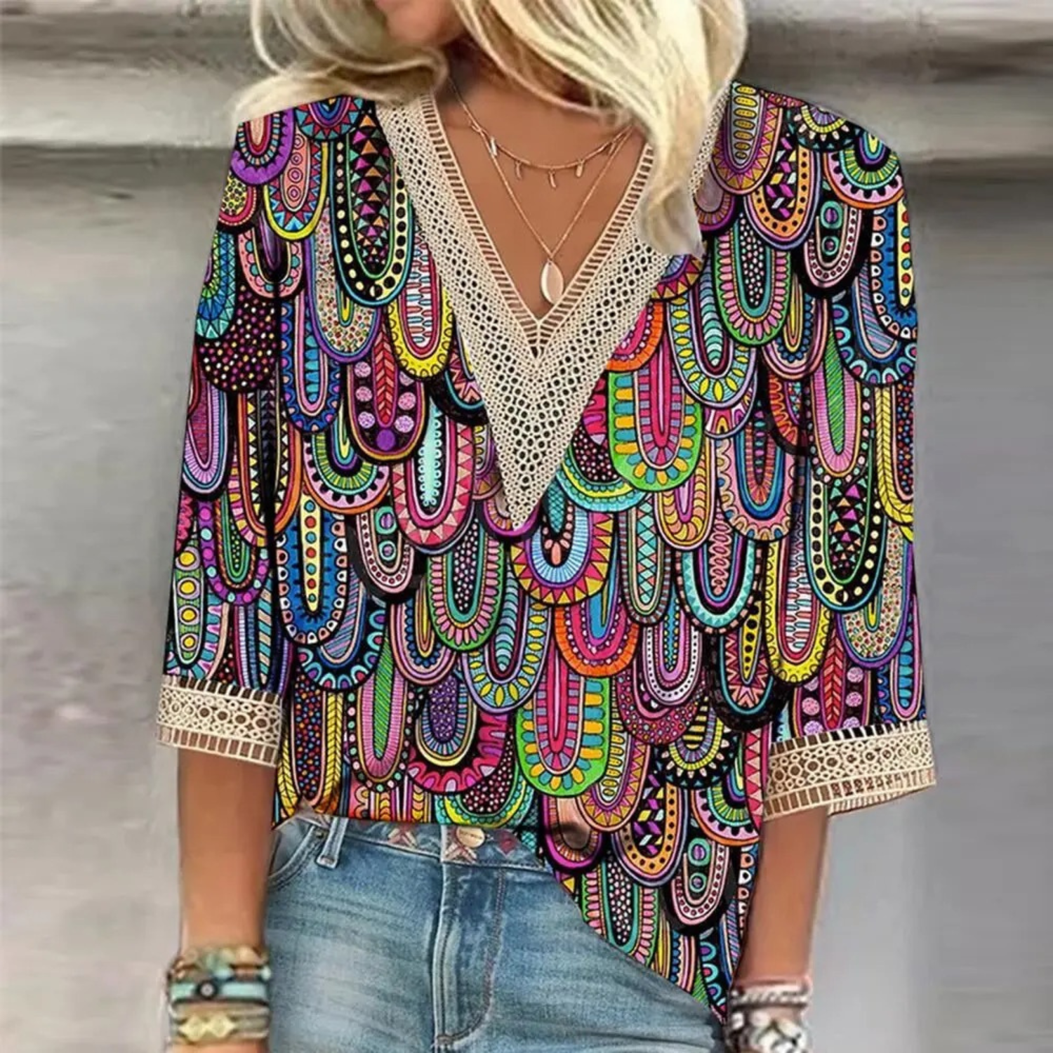 Glitterblousevoordames_be7b1c63-5cb3-4f51-b93a-88c5feb4f2de.png