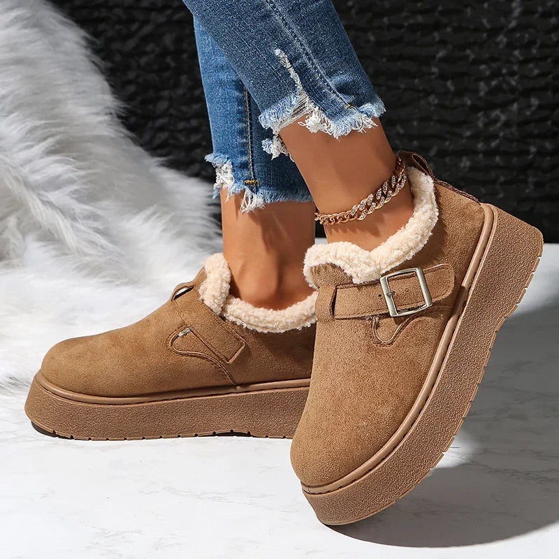 Isobel Marchmont | Sherpa-Lined Tan Platform Snow Boots