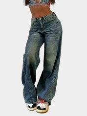 Catalina Vossemont | High-Waist Straight-Leg Light Blue Boyfriend Jeans