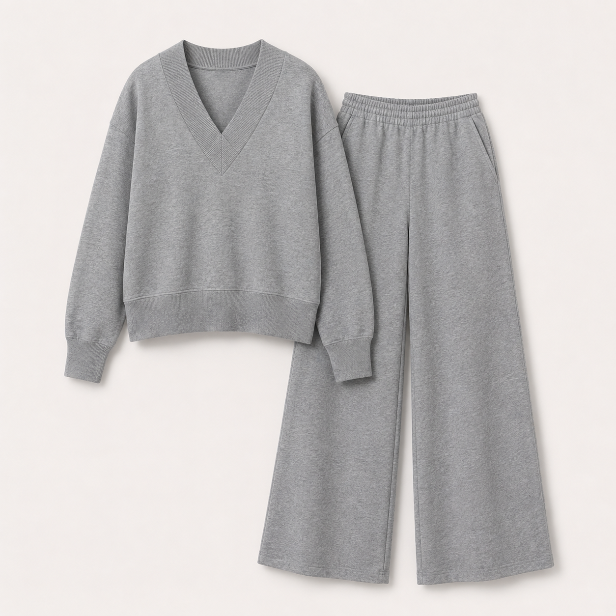 LydiaCampbellGreyWide-LegLoungeSetwithV-NeckSweatshirtpieces.png