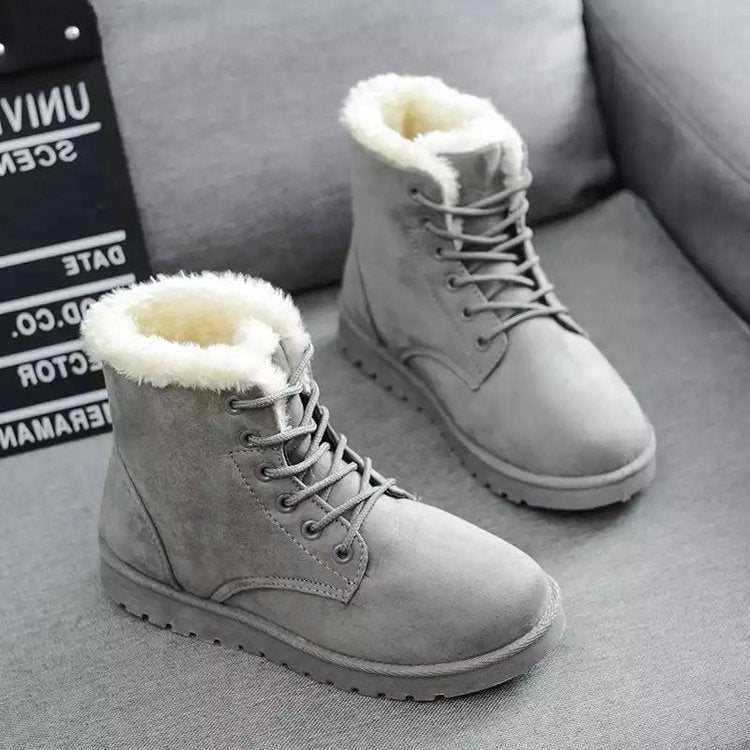 Eleanor Scott | Bottines à lacets doublées de fourrure couleur sable