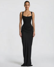 Felicity Wood | Robe longue marron en satin avec corset