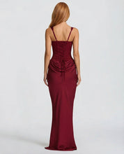 Felicity Wood | Robe longue marron en satin avec corset