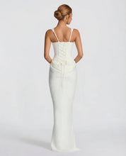 Felicity Wood | Robe longue marron en satin avec corset