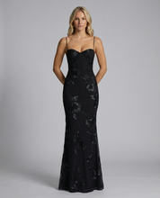 Robe longue sirène dorée brodée de fleurs, Matilda Jones