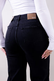 Priya Castellano | Women's Wide-Leg High-Rise Light Wash Jeans