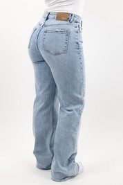 Priya Castellano | Women's Wide-Leg High-Rise Light Wash Jeans