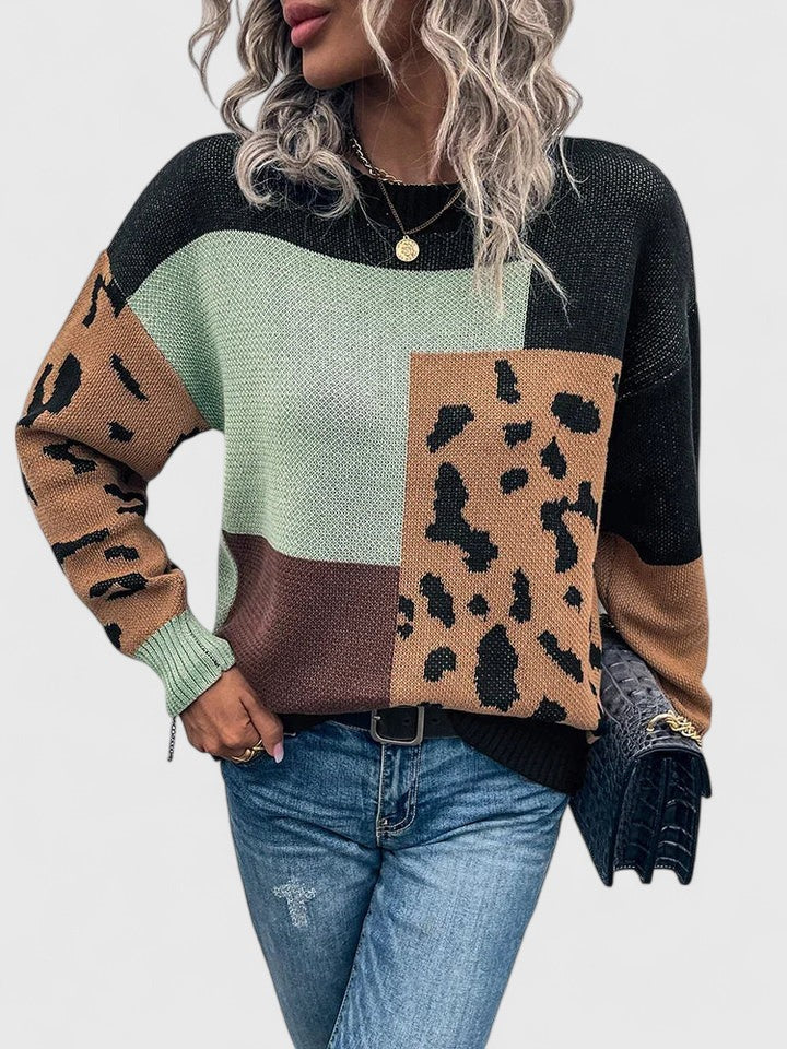 Imogen Pembridge | Pull en maille à imprimé léopard et empiècements contrastés