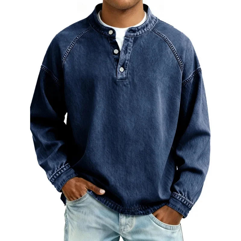 Harriet Woods | Sweat-shirt en denim délavé à col Henley et patte de boutonnage