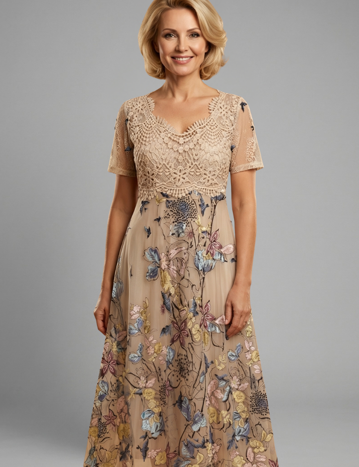 Women_sMidiDresswithLaceDetailandVNeck_2.png