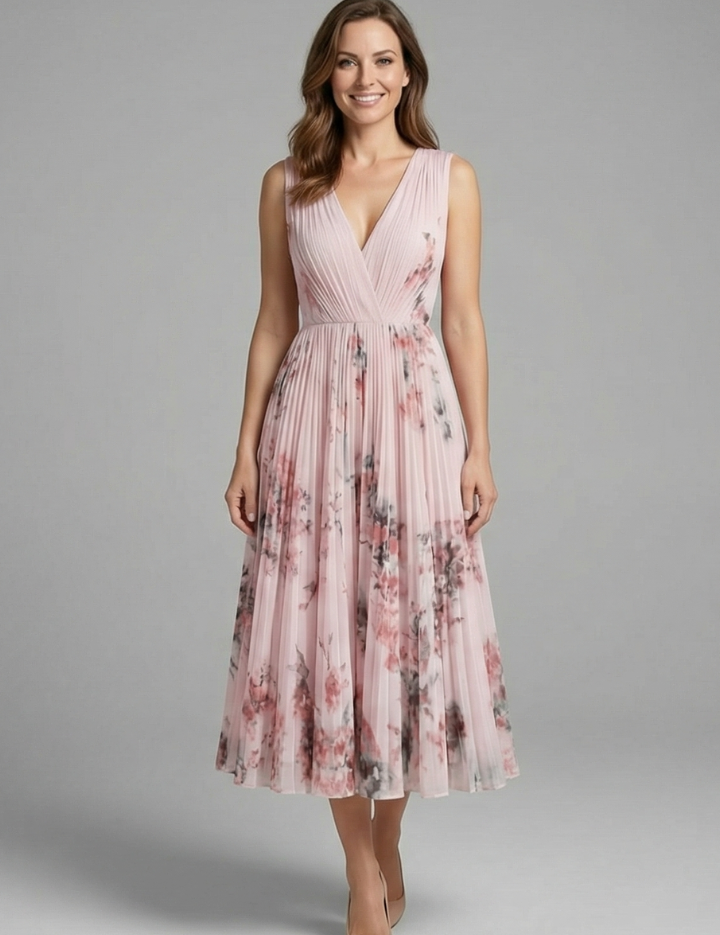 Women_sSleevelessDresswithV-NeckandPleatedSkirt_4.png