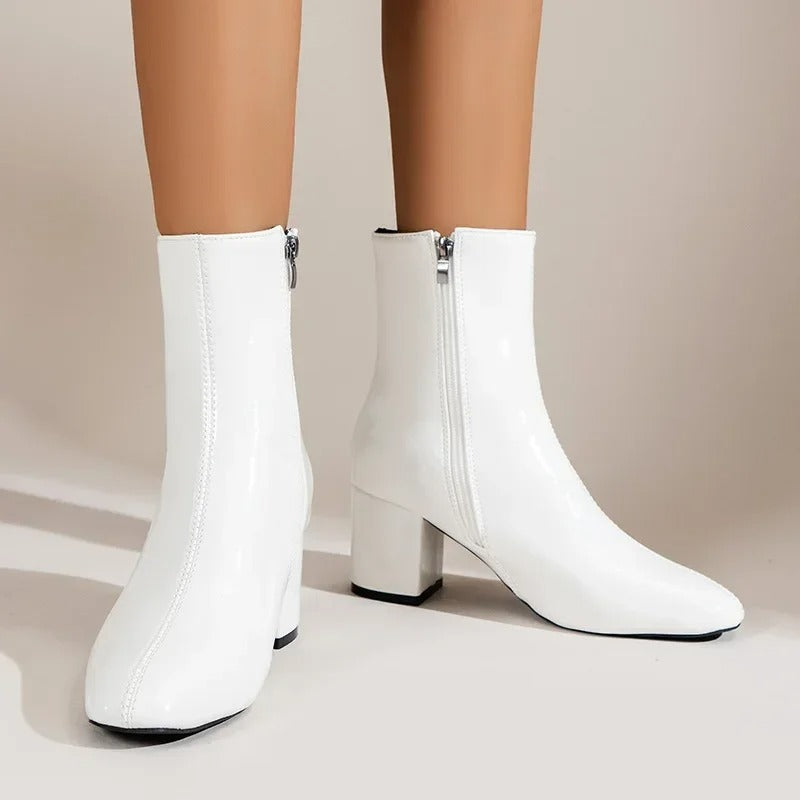 Yvette_Collins_Block_Heel_Ankle_Boots_215285210022274.jpg