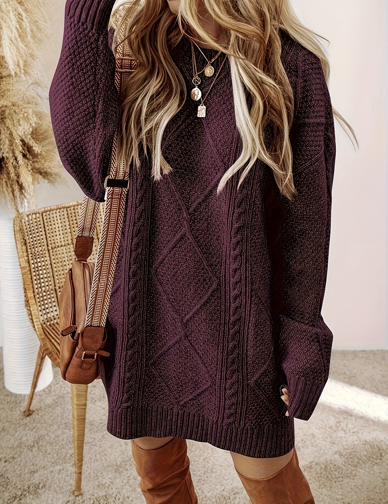 Olivia Walker | Robe pull en maille torsadée