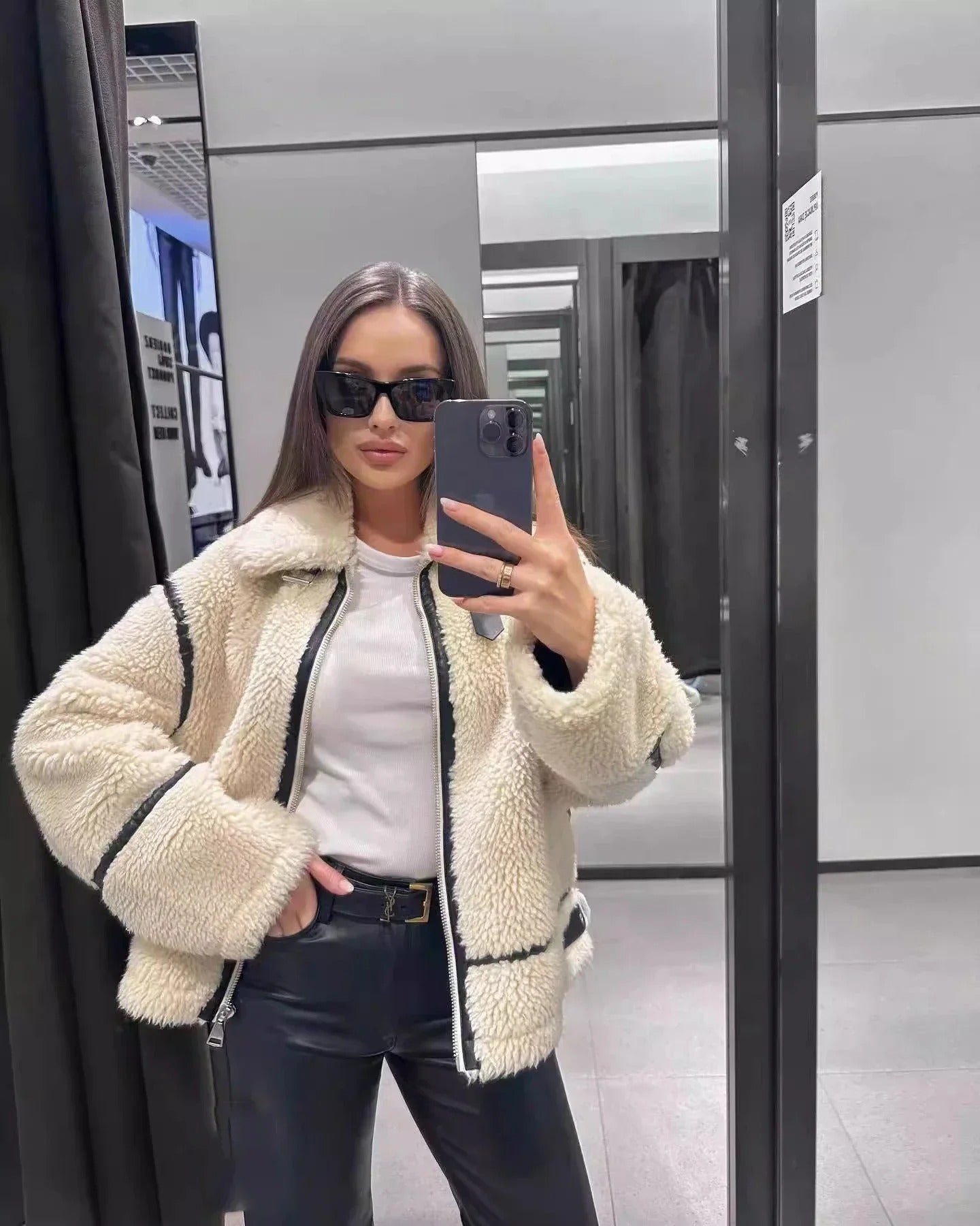 Bridget Oakley | Veste teddy oversize avec bordures contrastantes