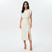 Charlotte Bellamy | Robe midi élégante à détails boutonnés pour femmes