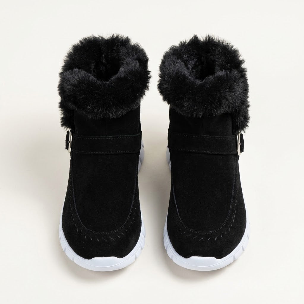 Cressida Ashworth | Fur-Lined Snow Ankle Boots in Grey