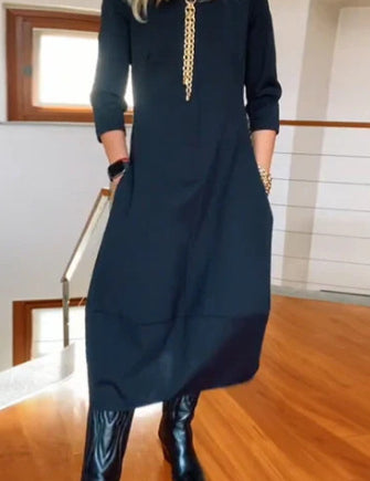 Penelope Hill | Green Round-Neck Midi Dress
