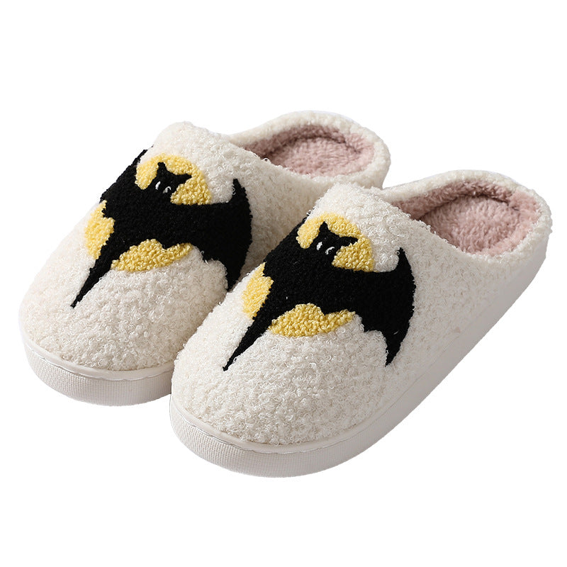 Murmure d’ailes | Pantoufles d’Halloween chauve-souris pour femme