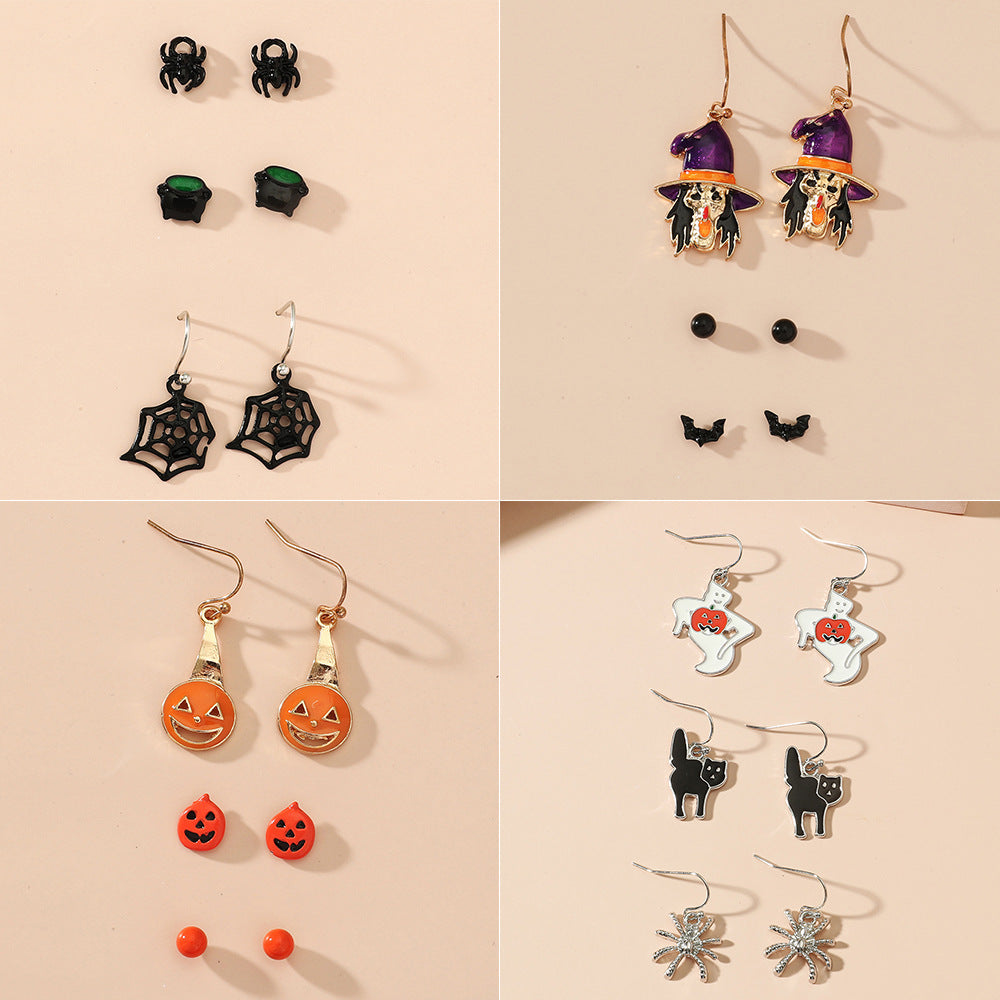 Witching Hour | Spider Web Halloween Earrings