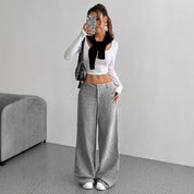 Hannah Bennett | Pantalon en velours côtelé à jambes larges avec poches