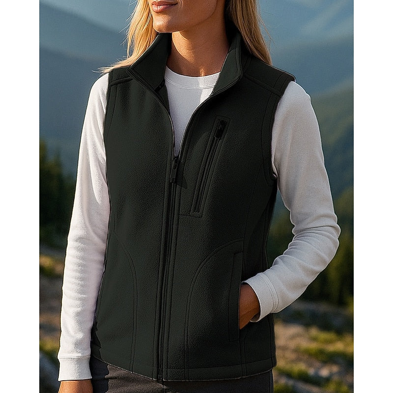 Isla Roberts | Cozy Zip-Up Fleece Vest