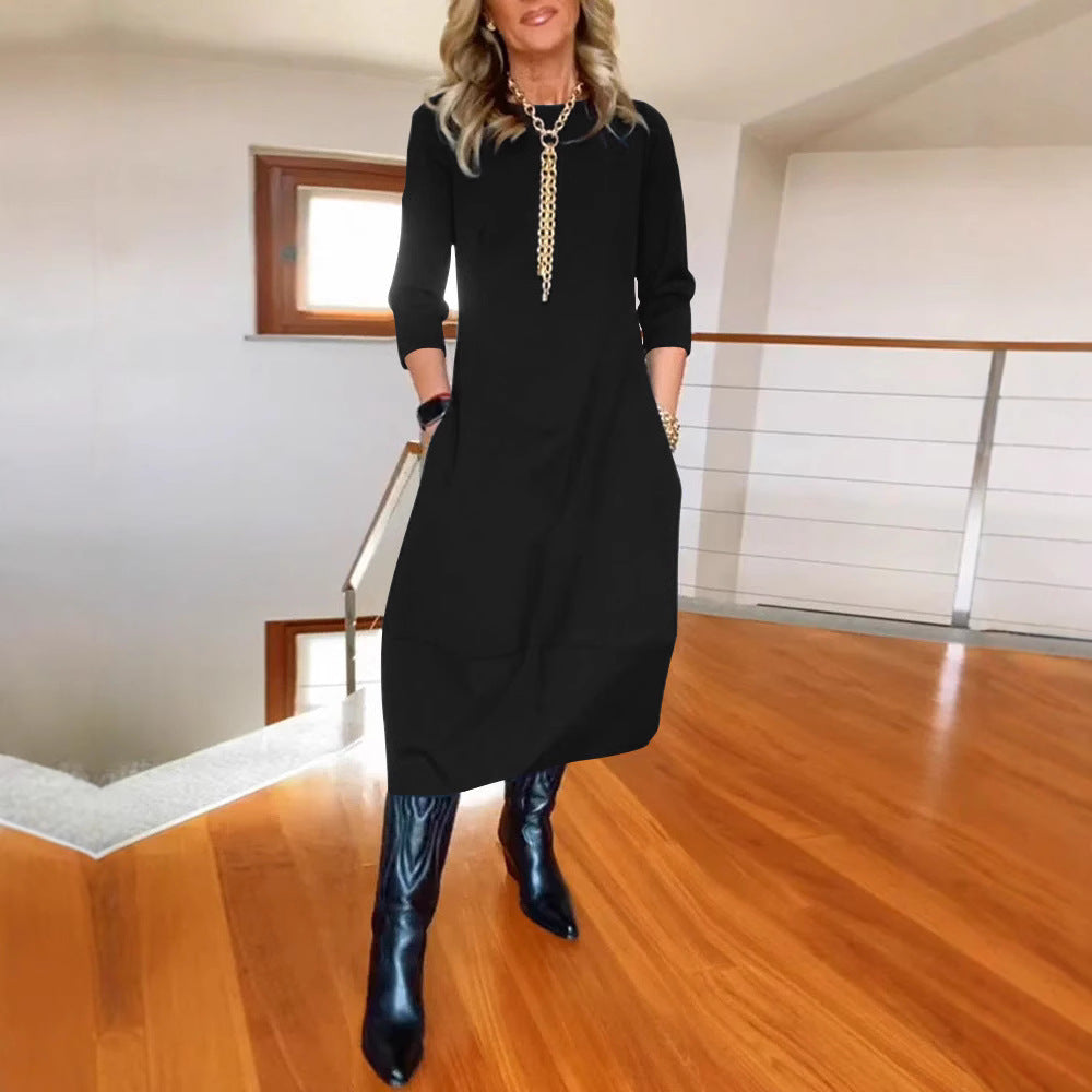 Penelope Hill | Green Round-Neck Midi Dress