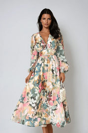 Olivia Turner | Robe midi à imprimé floral, décolleté en V et manches bouffantes