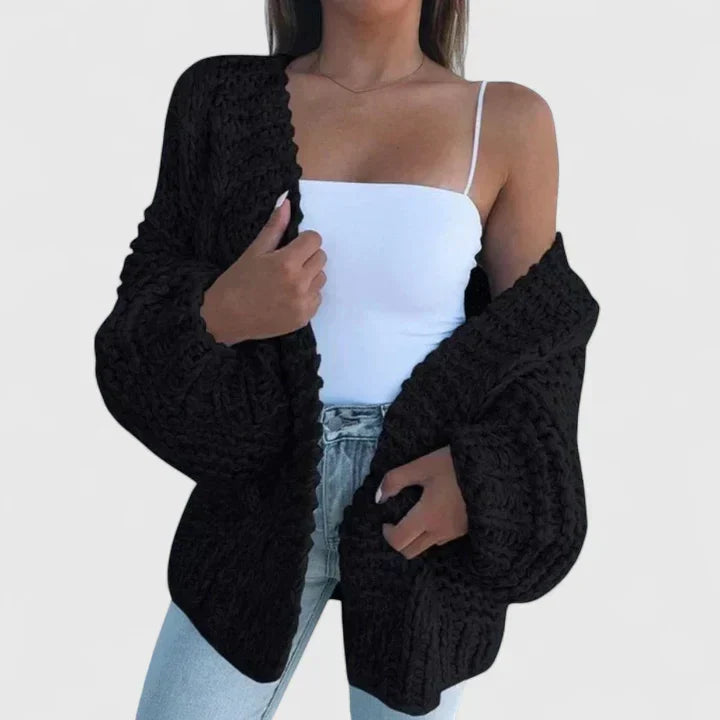 Daphne Kirkwood | Chunky Knit Oversized Cardigan