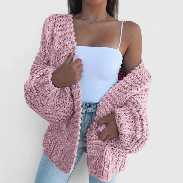 Daphne Kirkwood | Chunky Knit Oversized Cardigan