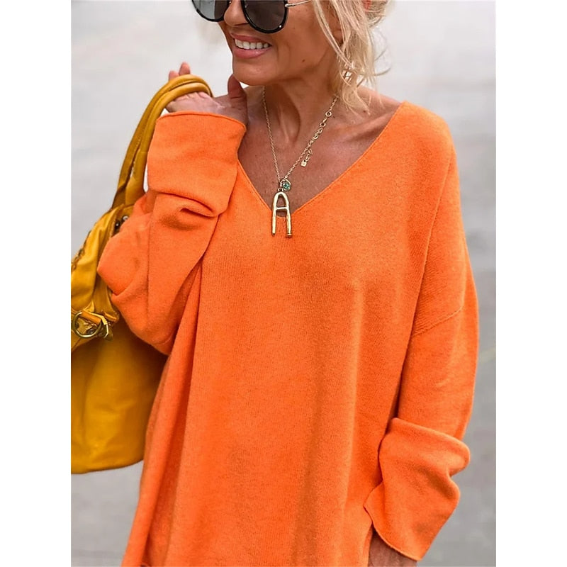 Prudence Whitmore | Relaxed V-Neck Knit Pullover